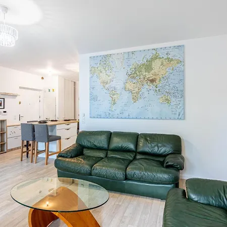 Apartment Guestready - Charming With A Small Garden